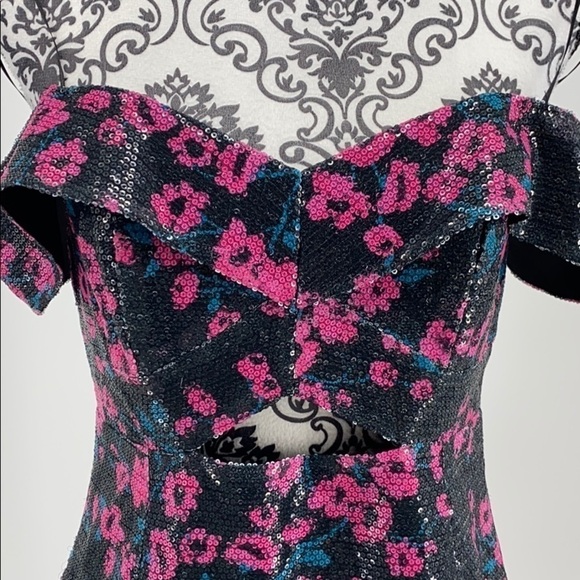 Wayf Janet Sequined Off-the-shoulder Mini Dress floral sparkly peekaboo cutout - Picture 5 of 14